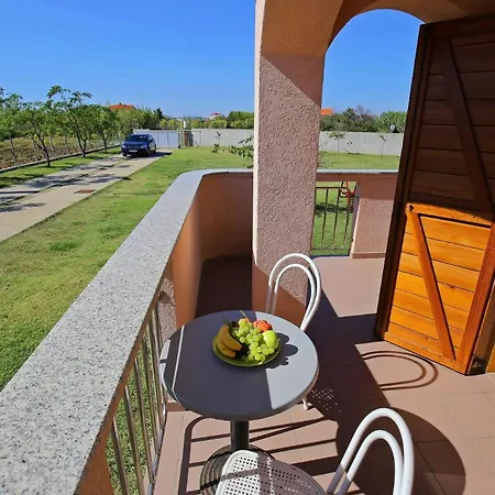 Armitage Privlaka (Zadar)