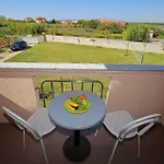 Apartment Armitage