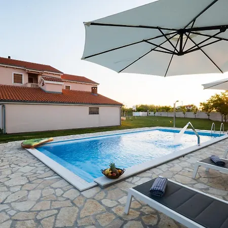 Armitage Privlaka (Zadar)