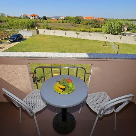 Apartment Armitage