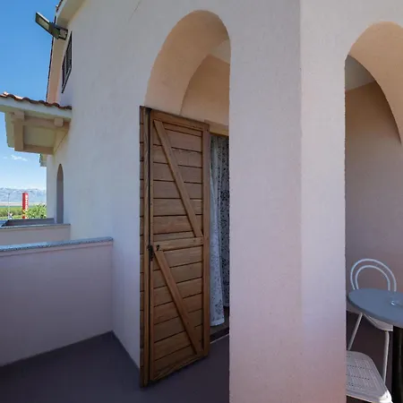 Armitage * Privlaka (Zadar)