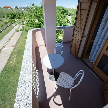 Apartment Armitage Privlaka (Zadar)